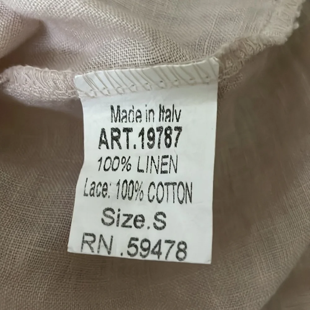 100% linen tank blouse top with ruffle eyelet detail. Size S. - Picture 6 of 7